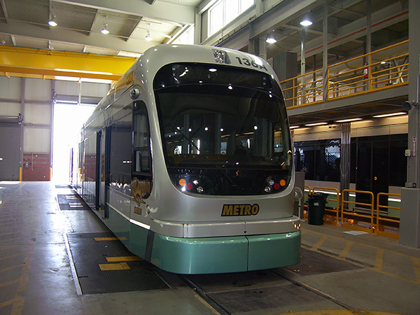 Mobile Automotive Tint for Commercial Vehicles Mobile Automotive Tint for Commercial Vehicles